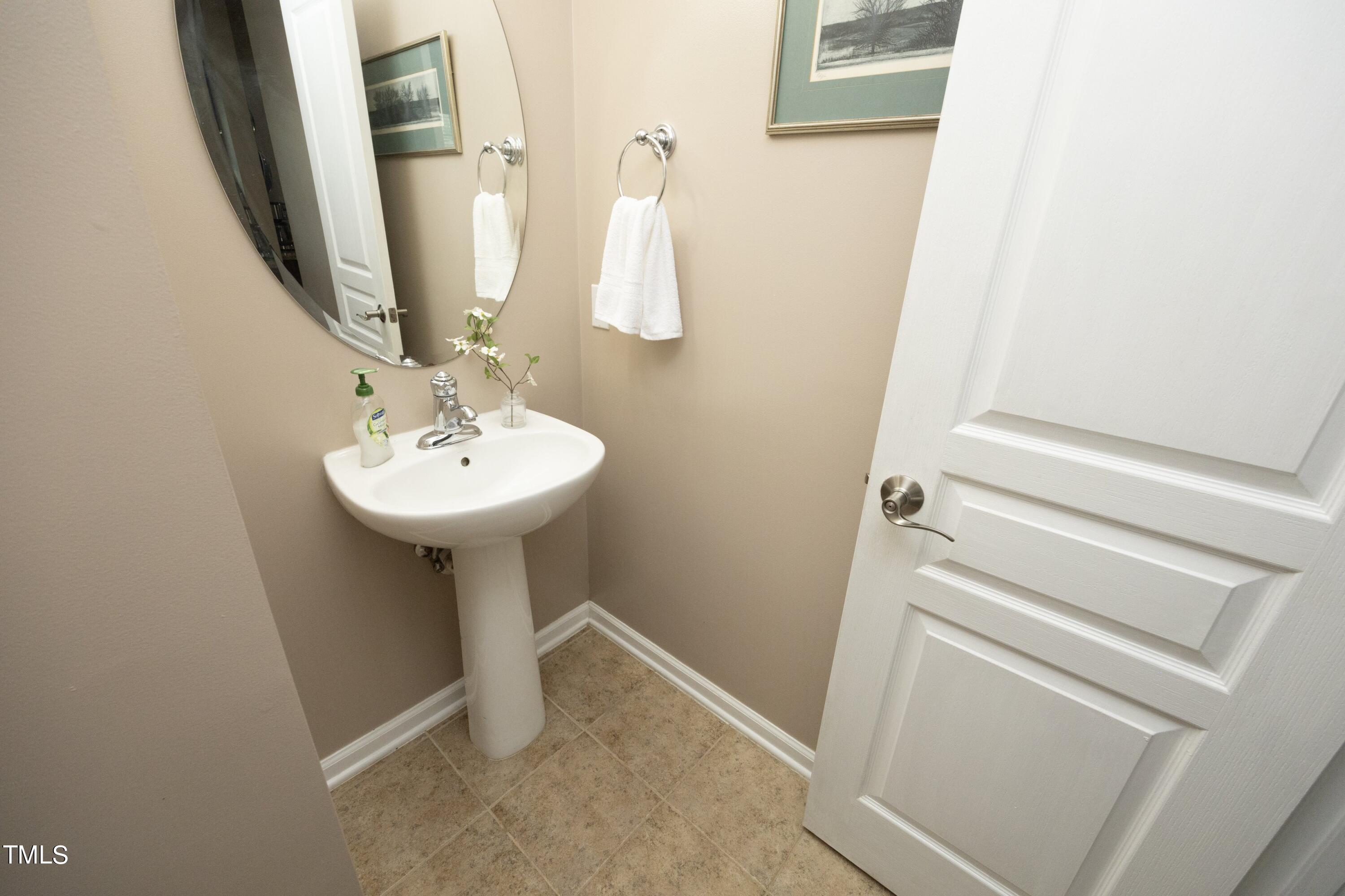 8325 Deckbar Place Raleigh, NC 27617 - Photo 16 of 34 16HalfBath