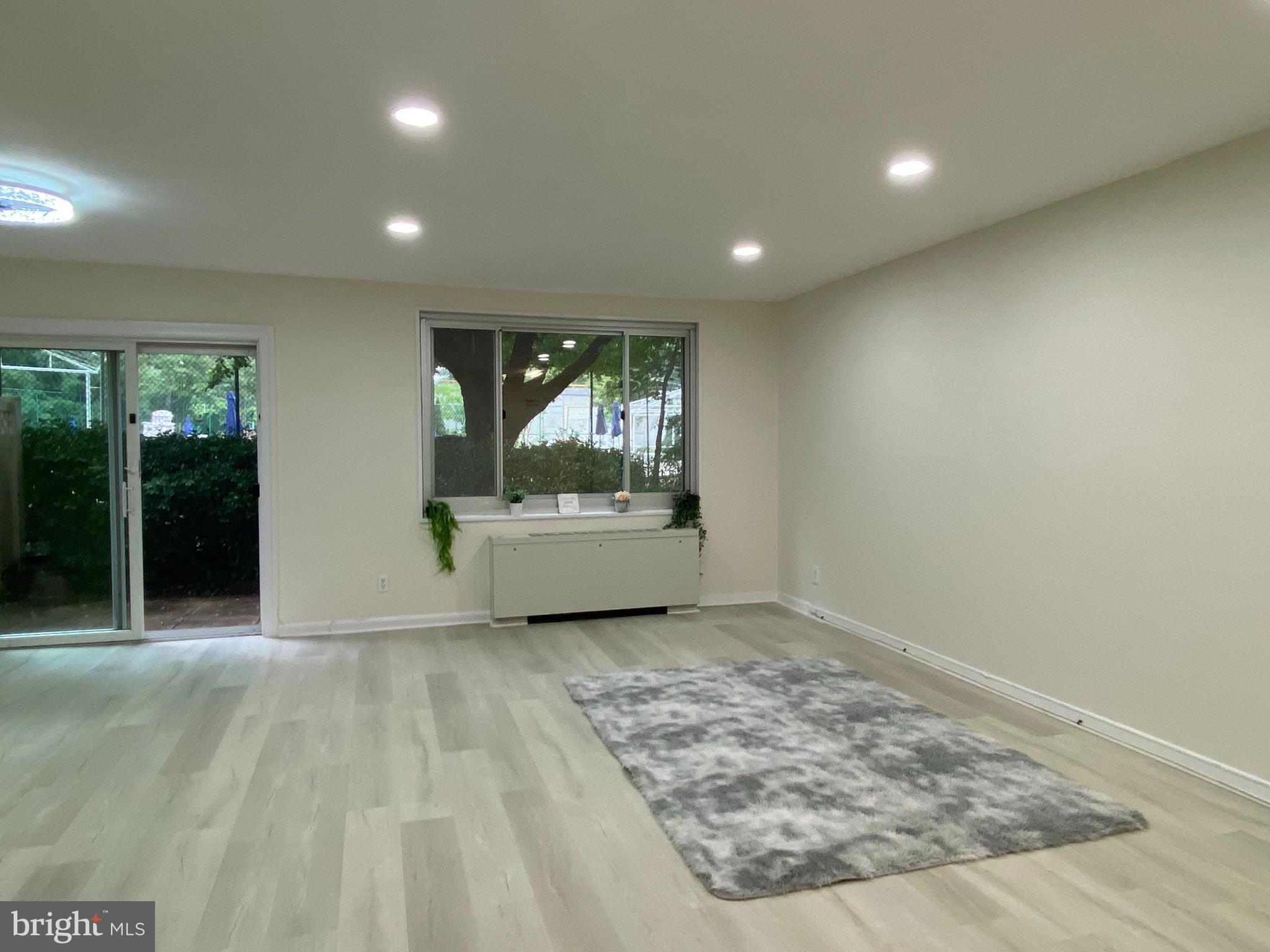 1900 Lyttonsville Road, Unit 114 Silver Spring, MD 20910 - Photo 13 of 34