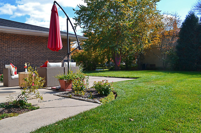 605 West Gilbert Road Palatine, IL 60067 - Photo 24 of 25 a view of a chair and table in the garden