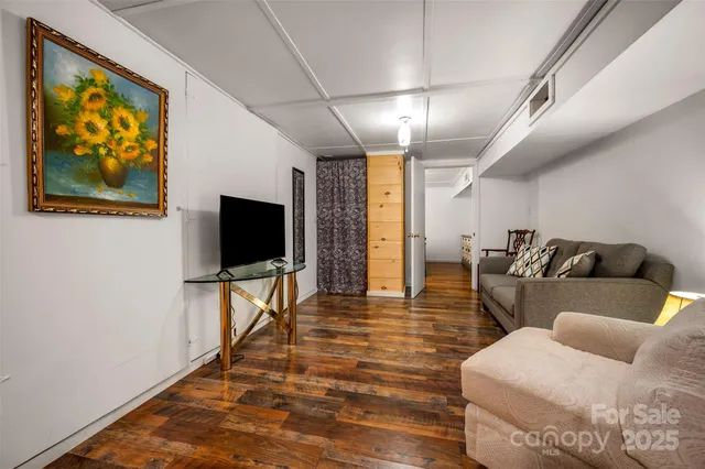 $339,000 | 4665 Highway 9, Mill Spring, NC 28756