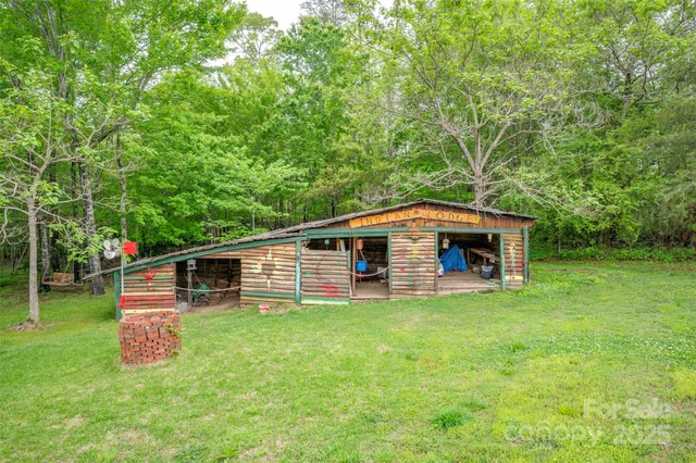 $339,000 | 4665 Highway 9, Mill Spring, NC 28756