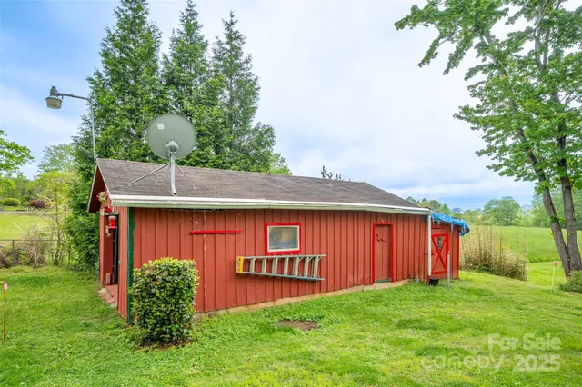 $339,000 | 4665 Highway 9, Mill Spring, NC 28756