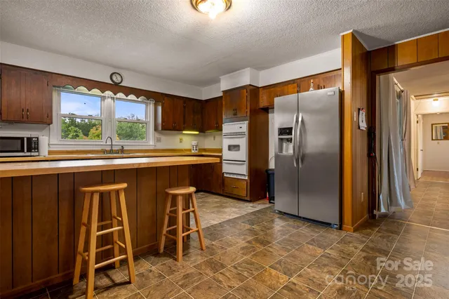 $339,000 | 4665 Highway 9, Mill Spring, NC 28756