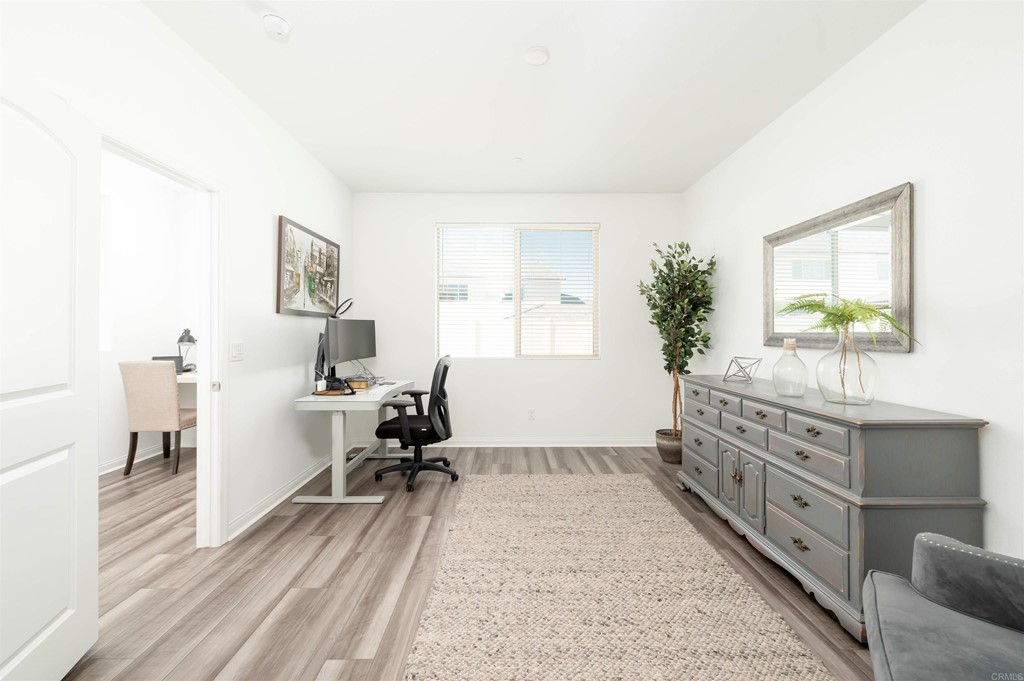 33288 Skyview Road Winchester, CA 92596 - Photo 24 of 51 a room with furniture and a window