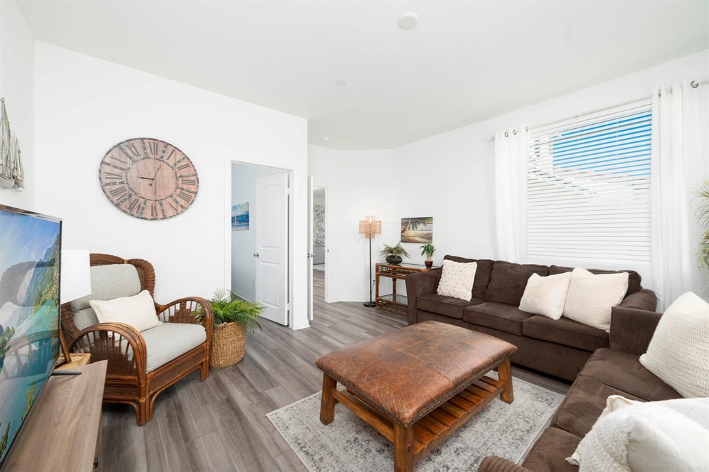 33288 Skyview Road Winchester, CA 92596 - Photo 26 of 51 a living room with furniture and a wooden floor