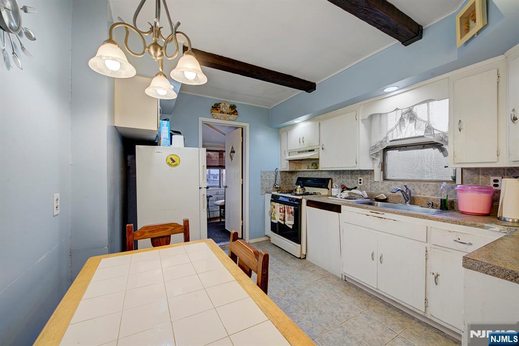 114 Elm Street West Orange, NJ 07052 - Photo 14 of 19