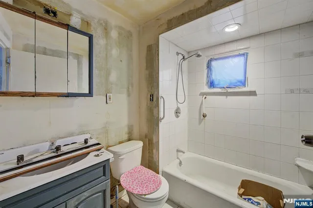 $545,000 | 114 Elm Street, West Orange, NJ 07052