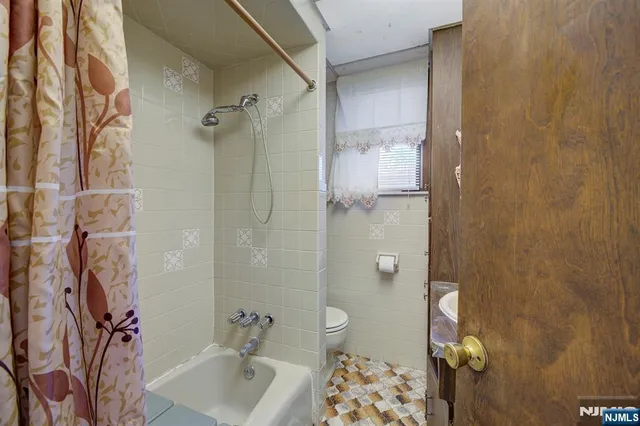 $545,000 | 114 Elm Street, West Orange, NJ 07052