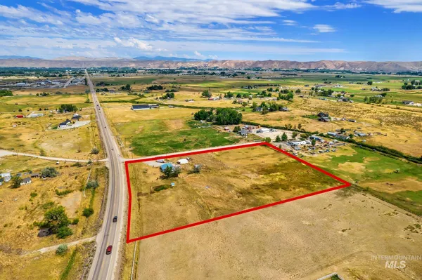 $315,000 | 3251 Highway 52, Emmett, ID 83617