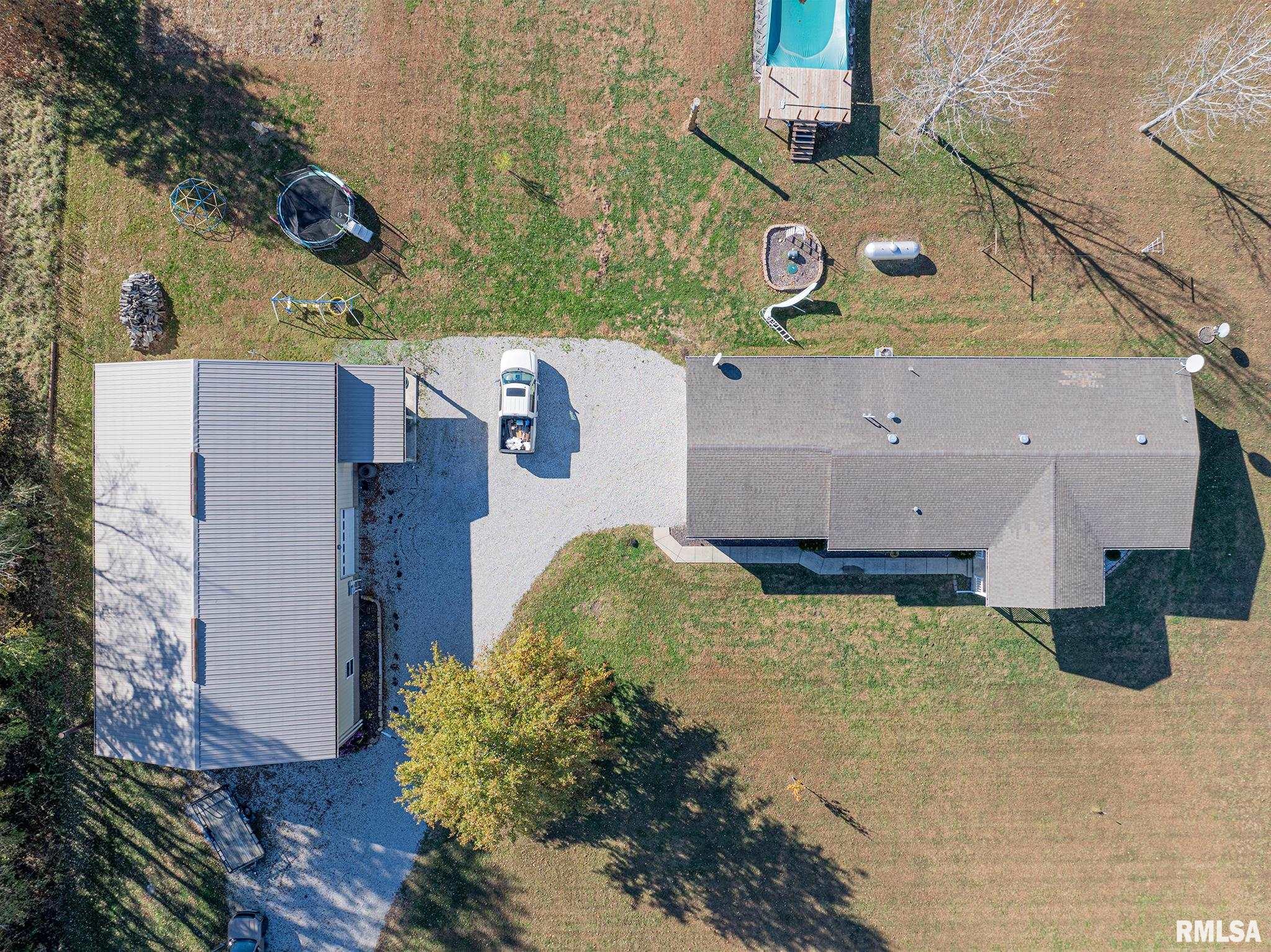 3221 Norton Road Sandoval, IL 62882 - Photo 16 of 37
