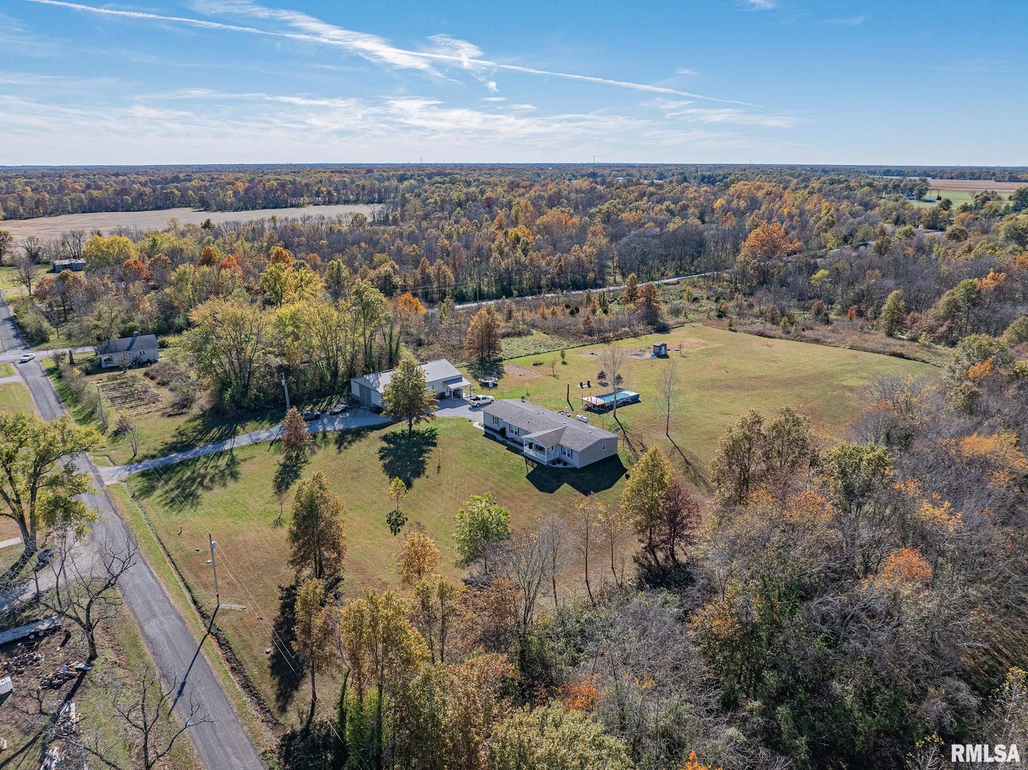 3221 Norton Road Sandoval, IL 62882 - Photo 8 of 37