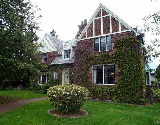 107 Rumstick Road Barrington, RI 02806 - Photo 1 of 5 Exterior Front.