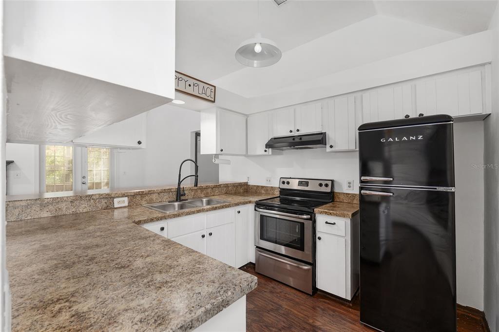 8305 Southwest 46 Lane Gainesville, FL 32608 - Photo 11 of 30