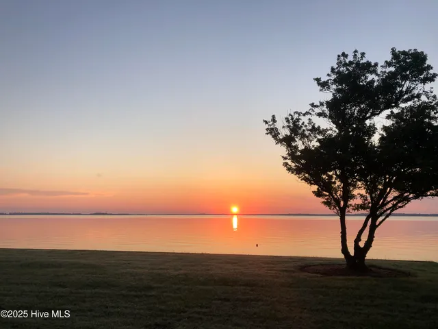 $3,250 | 125 Courtney Lane, Currituck, NC 27929