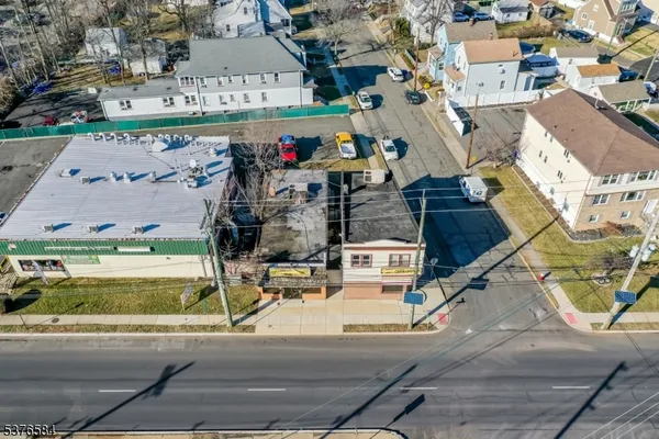 $649,000 | 511 Westfield Avenue West, Roselle Park, NJ 07204
