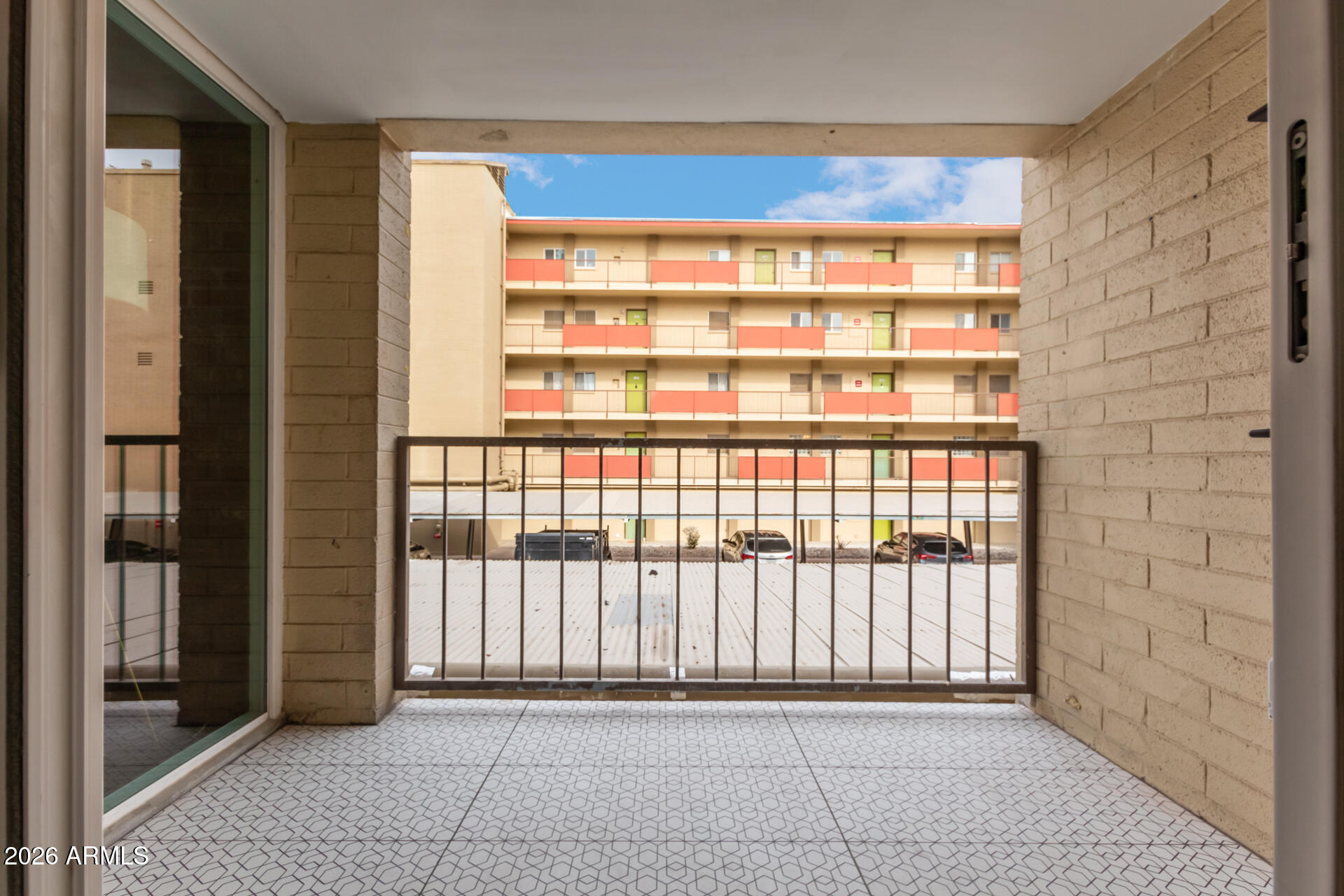 351 East Thomas Road, Unit D208 Phoenix, AZ 85012 - Photo 23 of 34