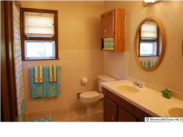14 Shilling Road Manalapan, NJ 07726 - Photo 12 of 19 Additional Photo