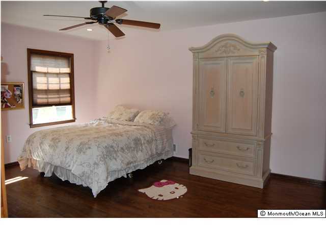 14 Shilling Road Manalapan, NJ 07726 - Photo 8 of 19 Additional Photo