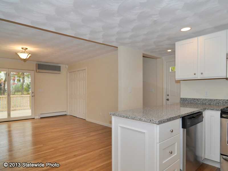 25 Rutland Street Warwick, RI 02888 - Photo 6 of 25 Kitchen.