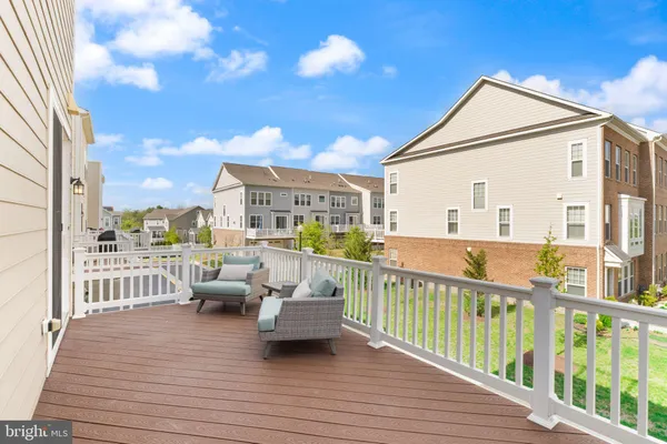 $884,500 | 19304 Forked Creek Terrace, Leesburg, VA 20175