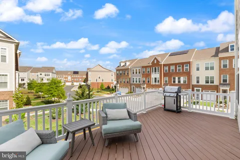 $874,900 | 19304 Forked Creek Terrace, Leesburg, VA 20175