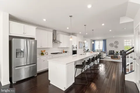 $884,500 | 19304 Forked Creek Terrace, Leesburg, VA 20175