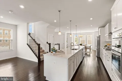 $884,500 | 19304 Forked Creek Terrace, Leesburg, VA 20175