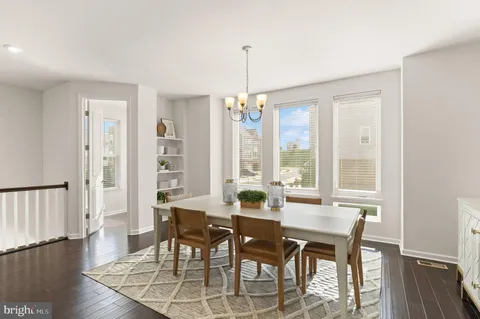 $884,500 | 19304 Forked Creek Terrace, Leesburg, VA 20175