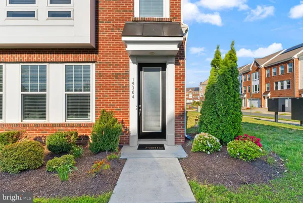 $884,500 | 19304 Forked Creek Terrace, Leesburg, VA 20175