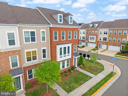 $874,900 | 19304 Forked Creek Terrace, Leesburg, VA 20175