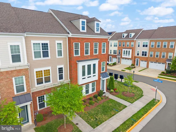 $884,500 | 19304 Forked Creek Terrace, Leesburg, VA 20175