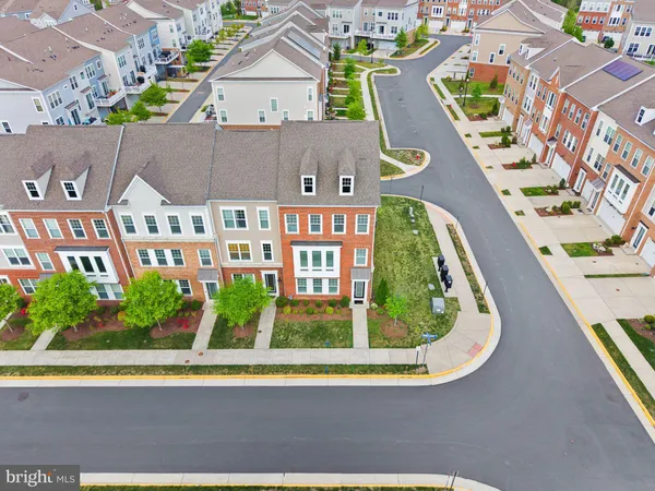 $884,500 | 19304 Forked Creek Terrace, Leesburg, VA 20175