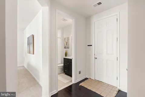 $884,500 | 19304 Forked Creek Terrace, Leesburg, VA 20175