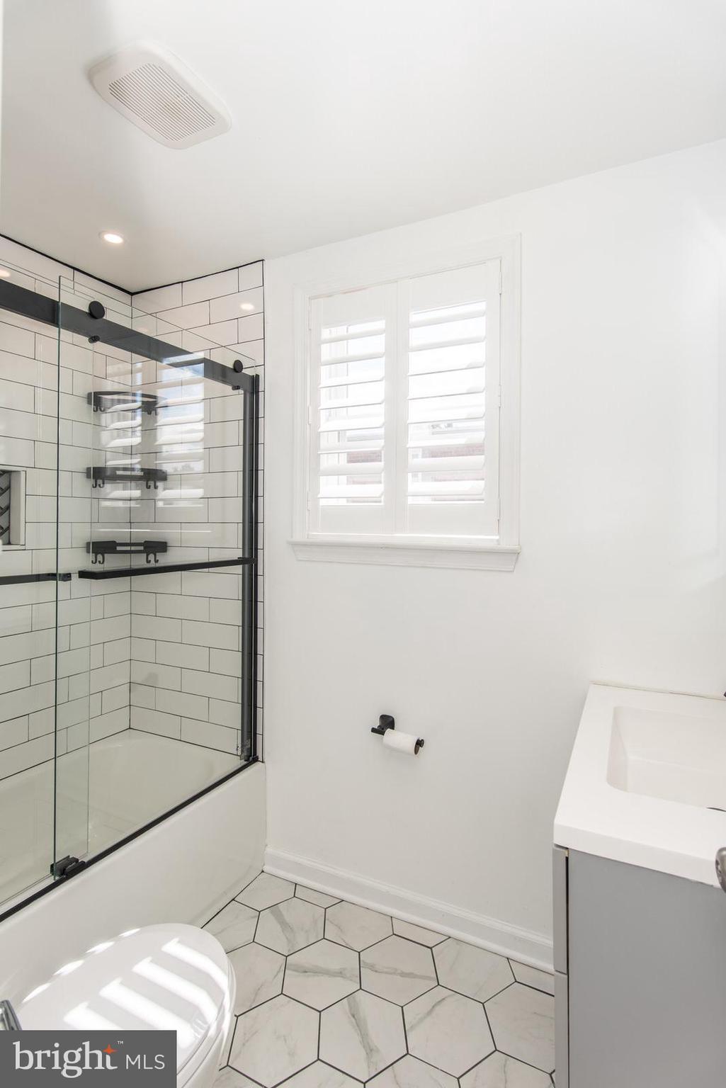 8606 Bridle Road Philadelphia, PA 19115 - Photo 44 of 71 Upper Level Full Bath