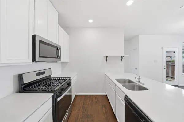 $345,000 | 225 Danablu Drive, Hutto, TX 78634