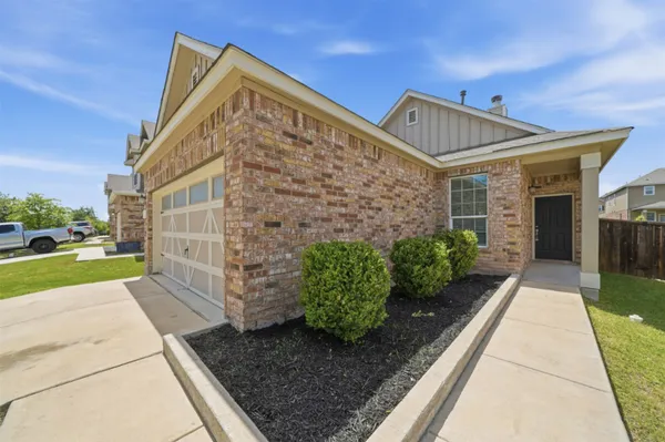 $345,000 | 225 Danablu Drive, Hutto, TX 78634