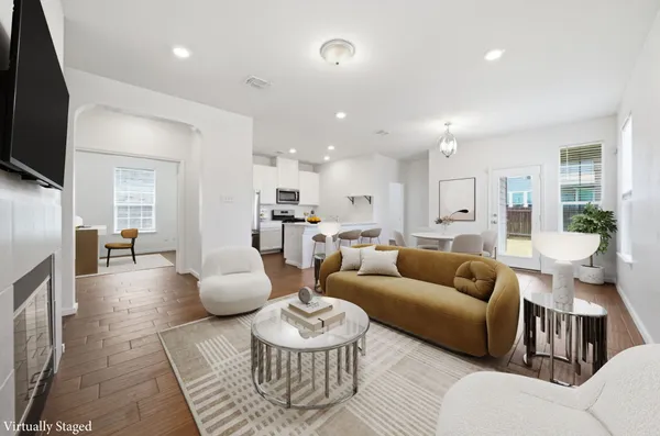 $345,000 | 225 Danablu Drive, Hutto, TX 78634