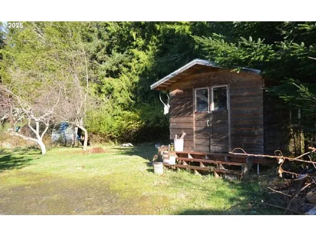 $419,000 | 94643 Frontier Lane, Coquille, OR 97423