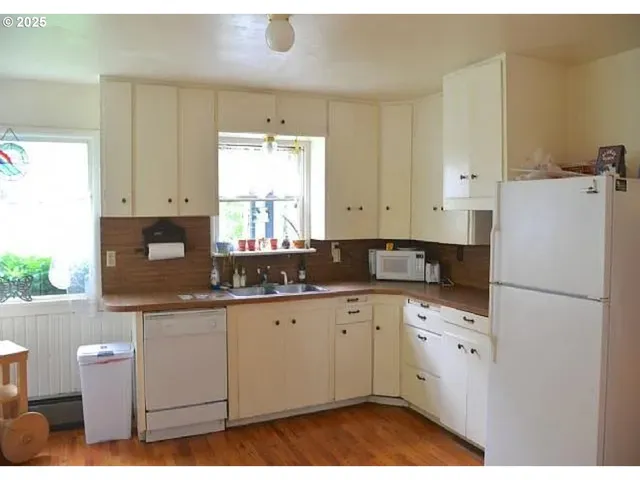 $419,000 | 94643 Frontier Lane, Coquille, OR 97423