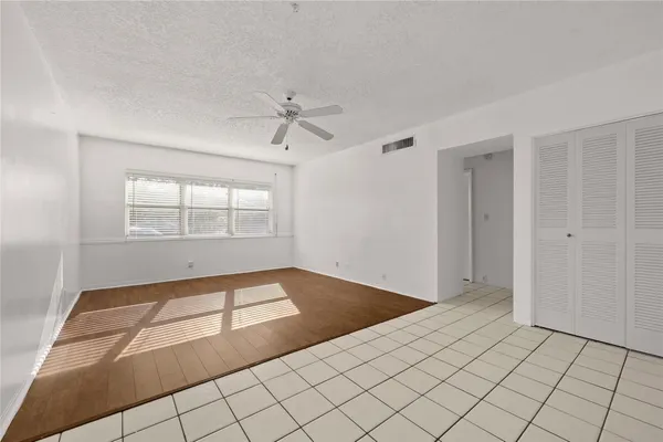 $1,800 | 280 South Cypress Road, Unit 306, Pompano Beach, FL 33060