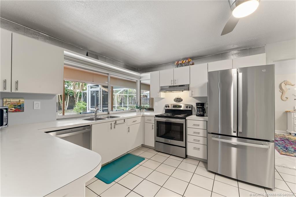 1858 Northwest Azalea Street Stuart, FL 34994 - Photo 13 of 43