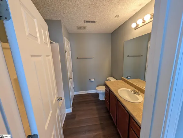 $1,500 | 220 Outlook Drive, Boiling Springs, SC 29316