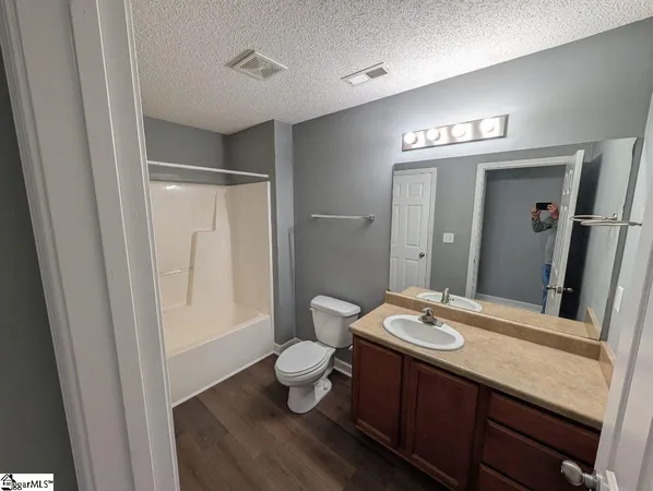 $1,500 | 220 A Outlook Drive, Boiling Springs, SC 29316