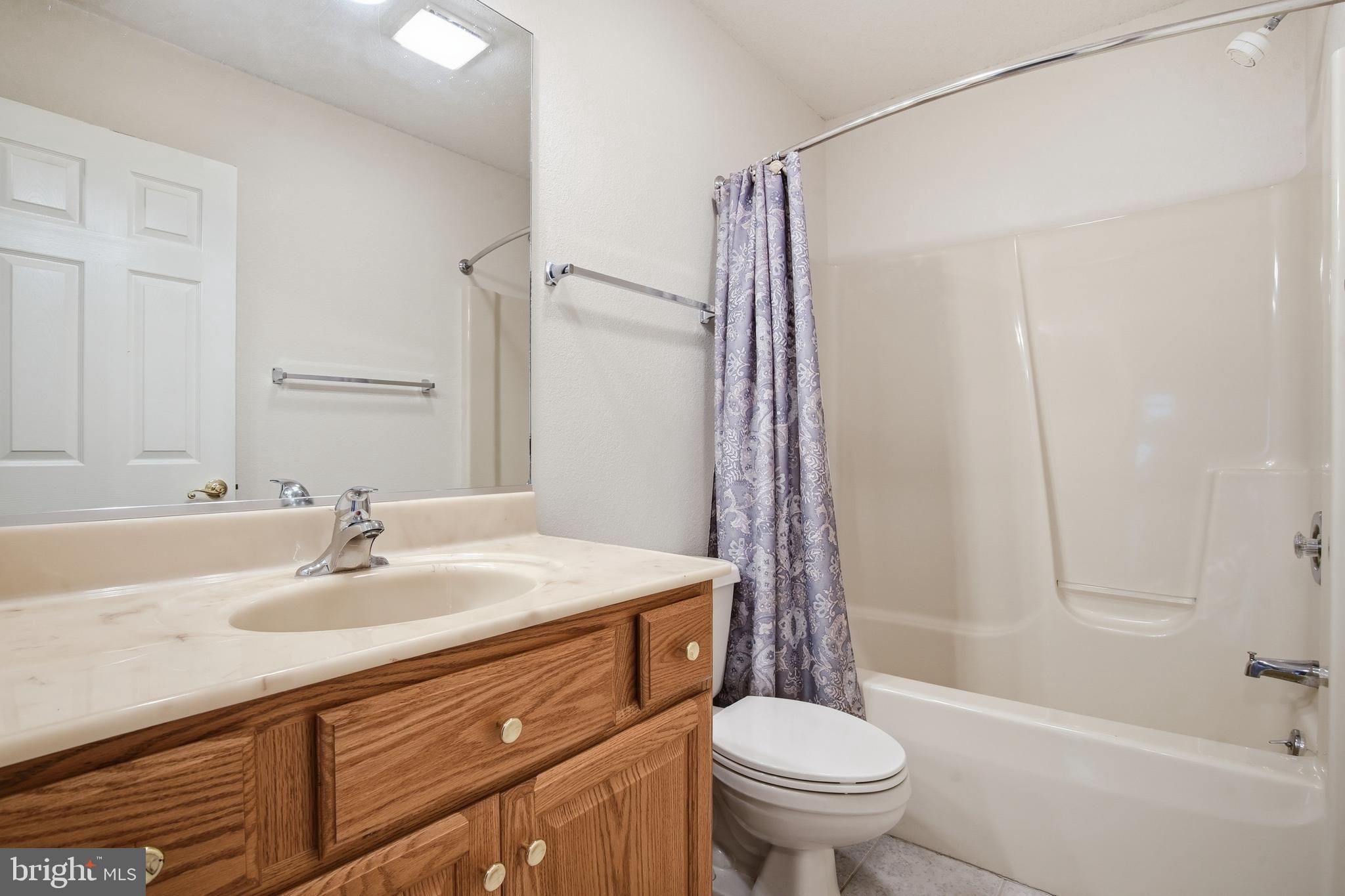 35608 Seagull Road Selbyville, DE 19975 - Photo 13 of 37 Full Hall Bath