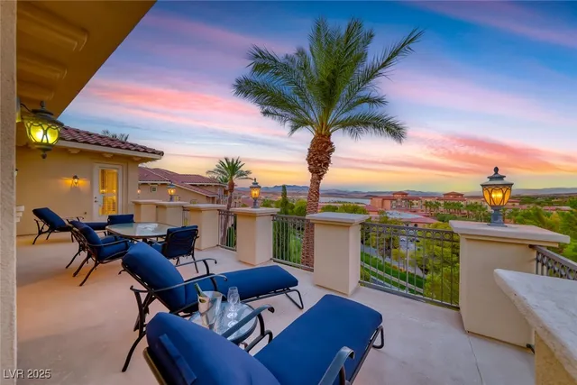 $879,000 | 40 Luce Del Sole, Unit 3, Henderson, NV 89011