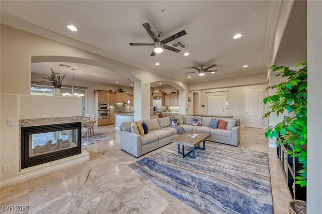 $839,000 | 40 Luce Del Sole, Unit 3, Henderson, NV 89011