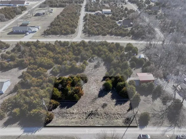 $48,000 | 18-22 Rose Marie Drive, Linn Valley, KS 66040