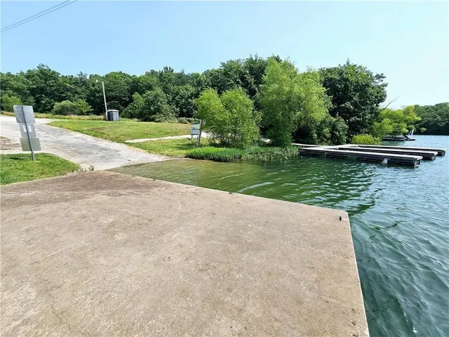 $48,000 | 18-22 Rose Marie Drive, Linn Valley, KS 66040