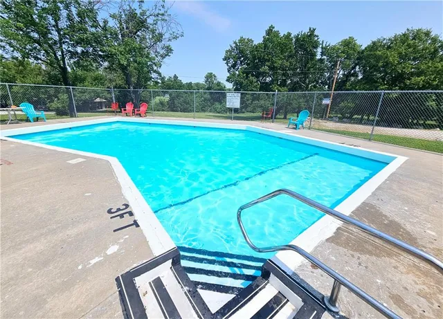 $48,000 | 18-22 Rose Marie Drive, Linn Valley, KS 66040