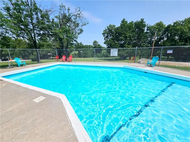 $48,000 | 18-22 Rose Marie Drive, Linn Valley, KS 66040